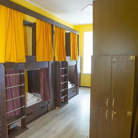 Sun 4 Hostel